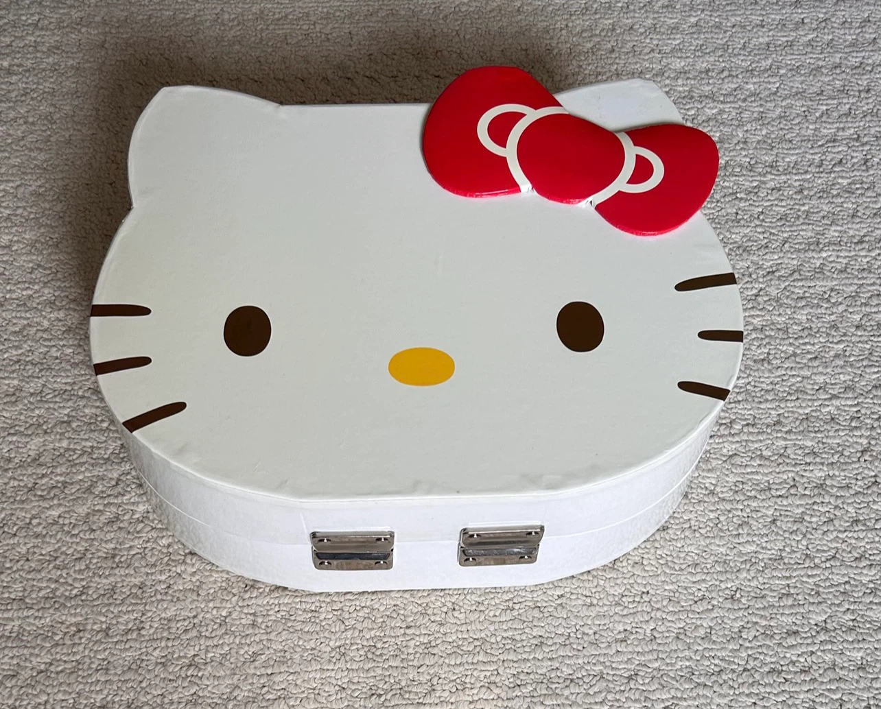 Hello Kitty Train Case