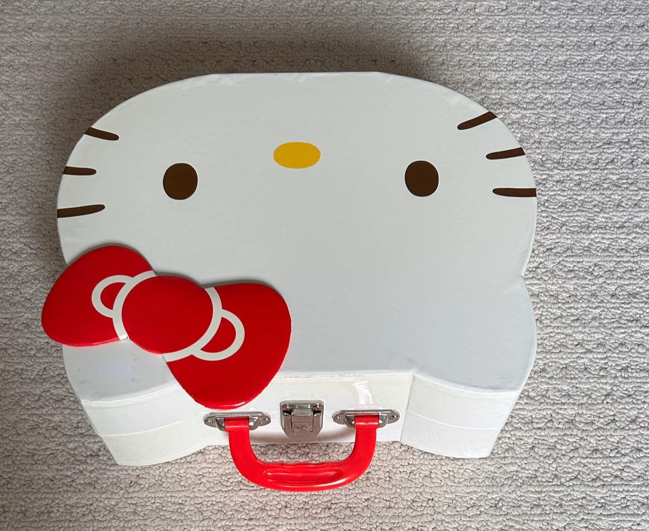 Hello Kitty Train Case - photo 2
