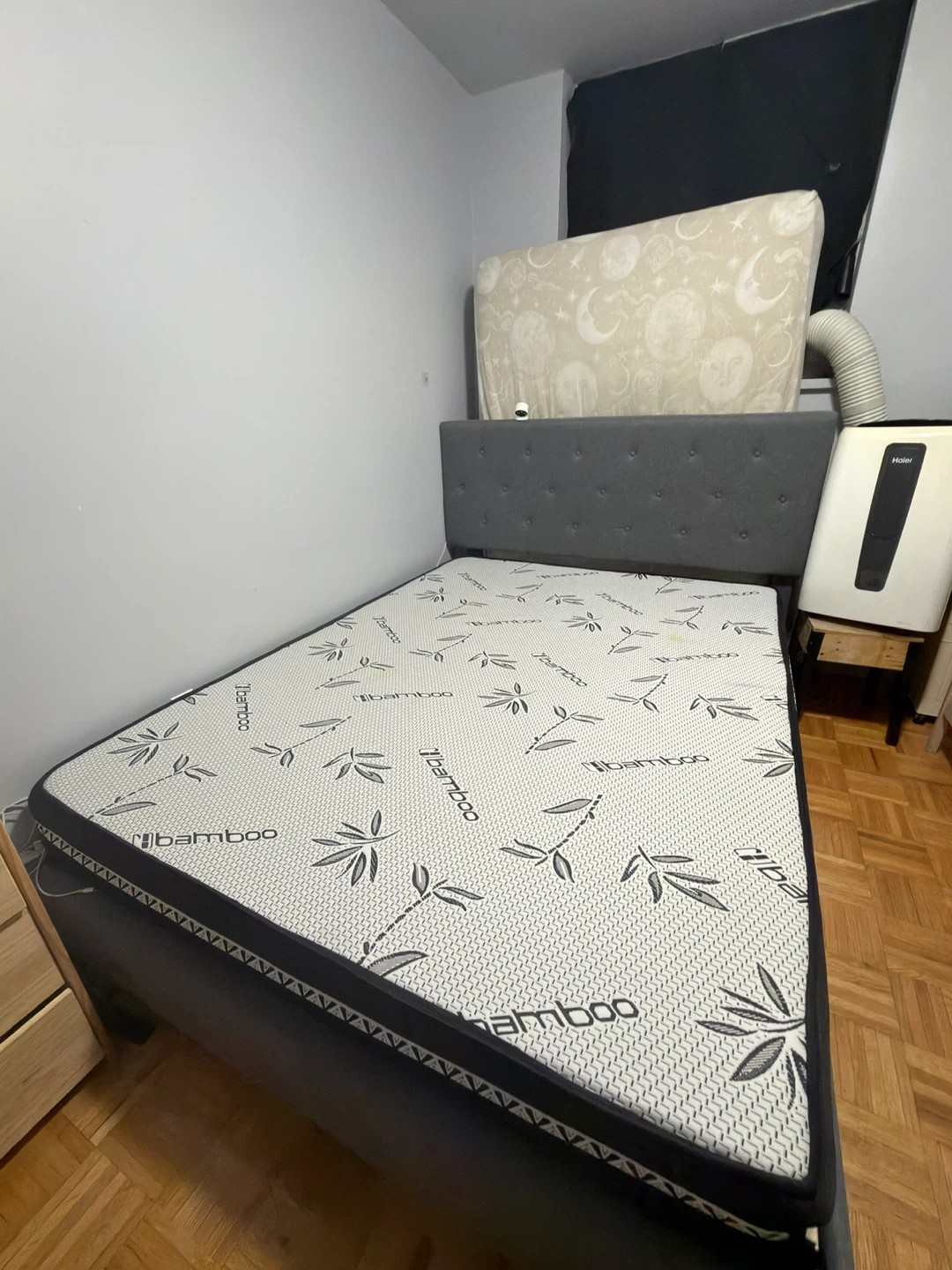 Moving sale Queen Size - Bamboo Mattress and bed frame