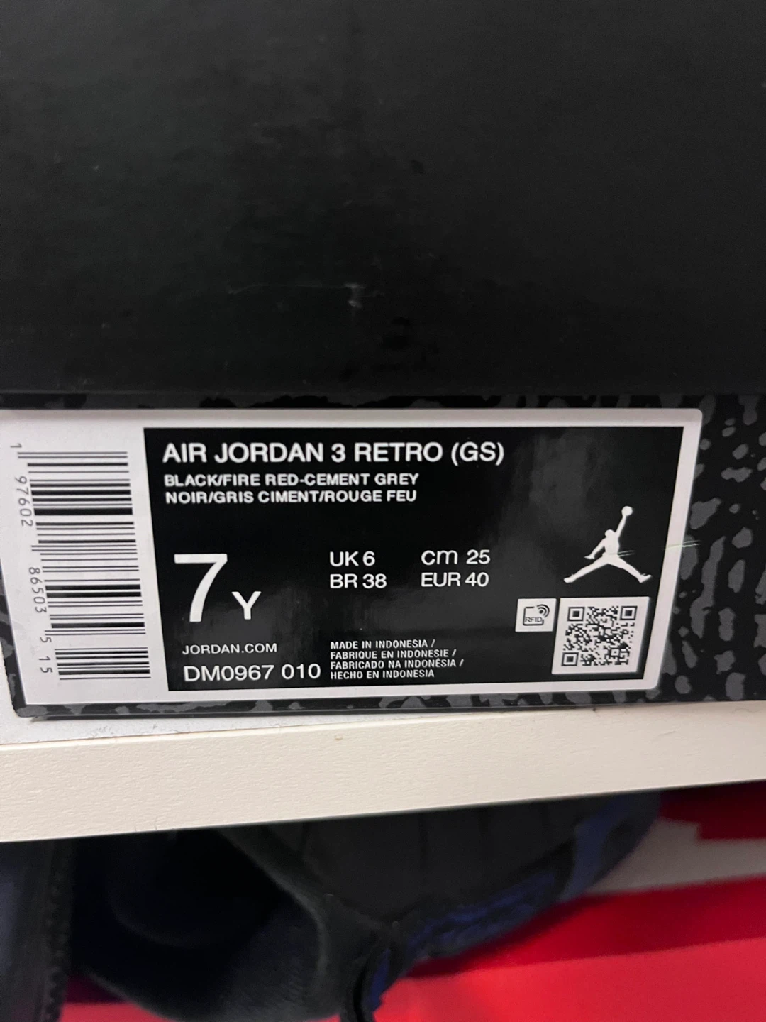 Air Jordan 3 Retro (GS) Black Fire Red Cement Grey Size 7Y - photo 3