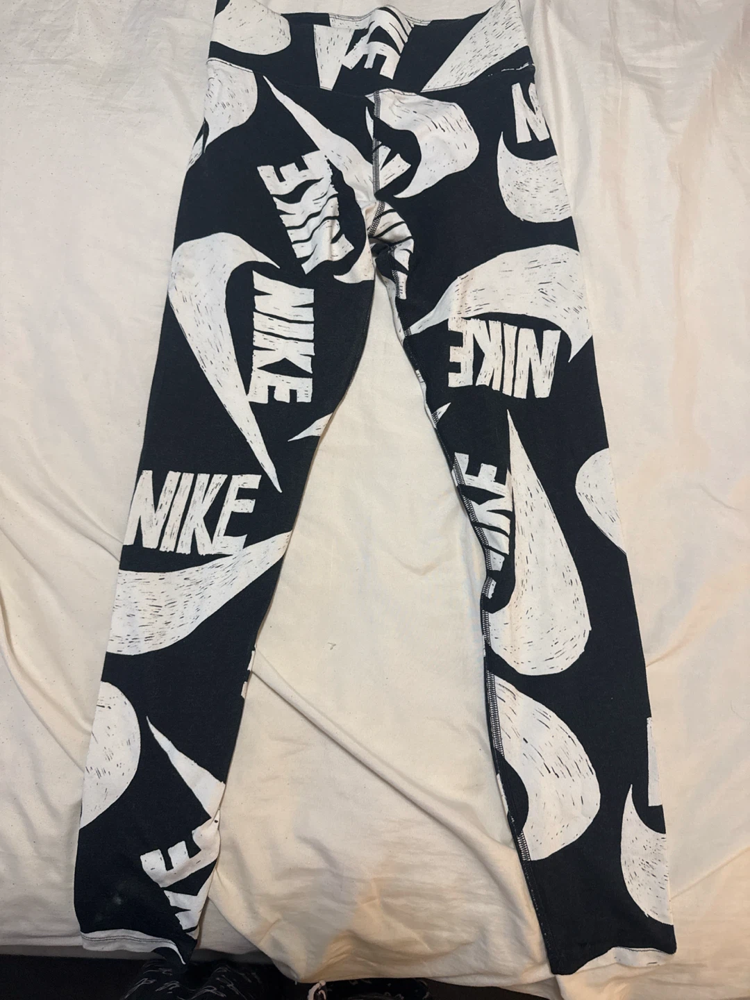 Nike All Over Print Leggings - photo 4