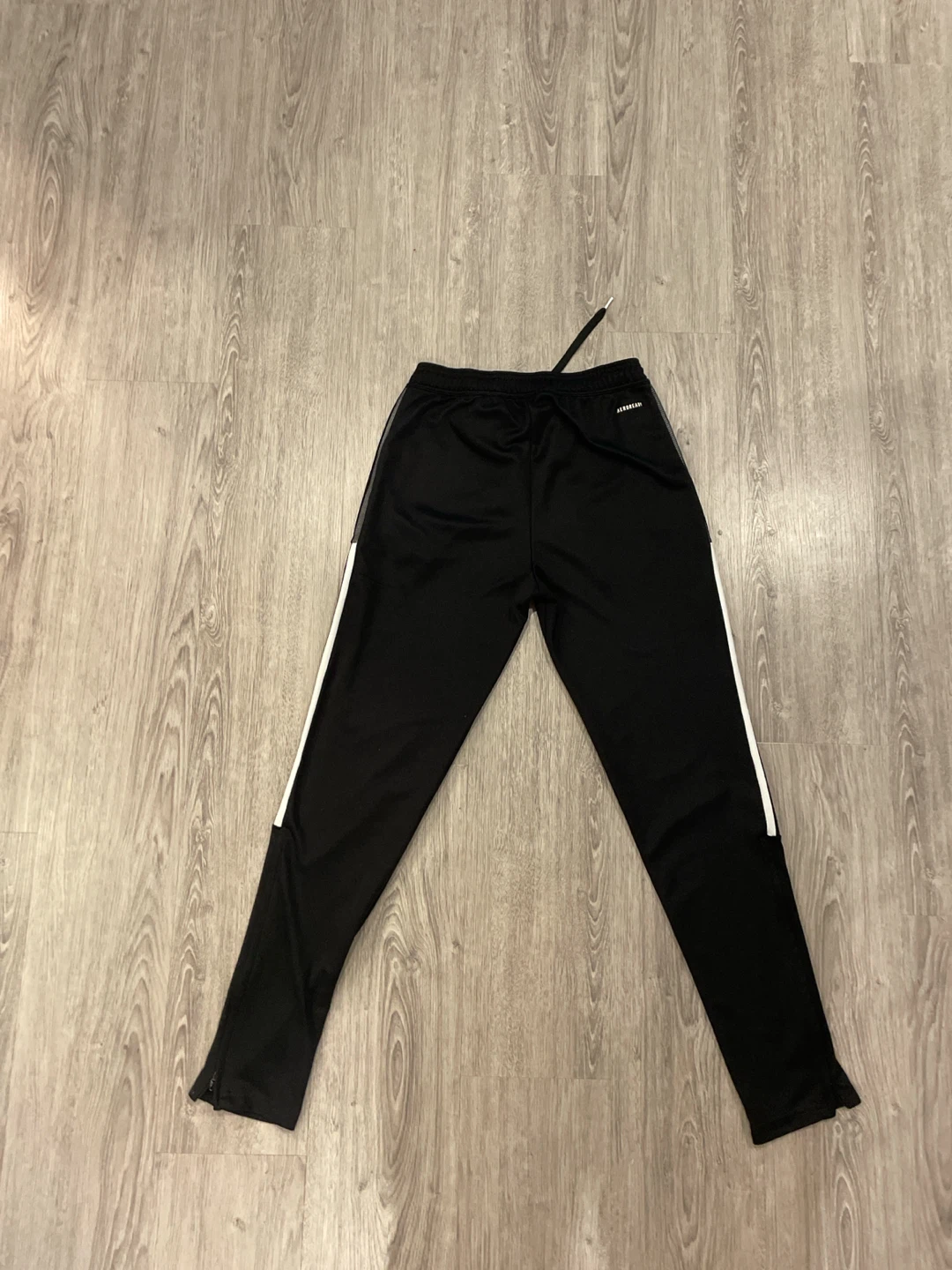 Adidas Track Pants with 3-Stripes and cute tank top! - photo 2
