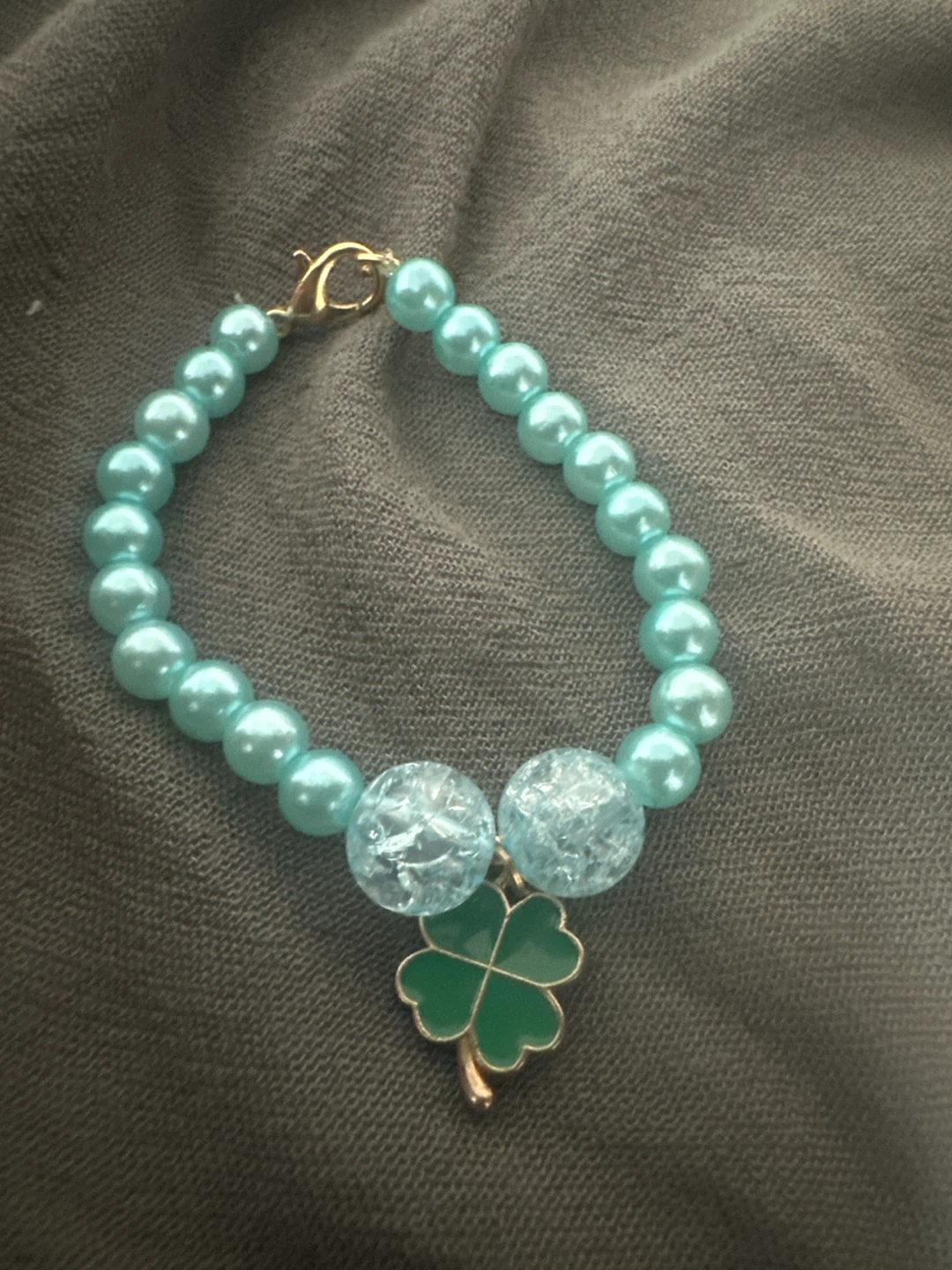 Blue Beaded Bracelet with Clover Charm - photo 2