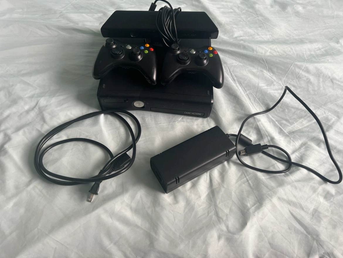 Xbox 360 Console with 2 Controllers and Kinect