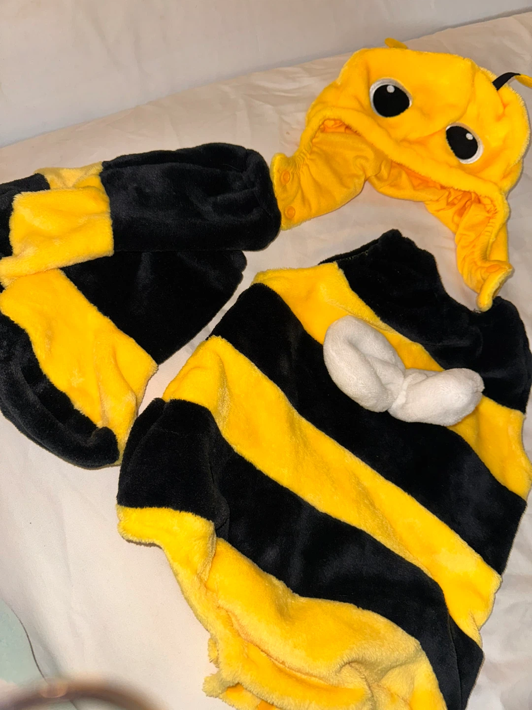 Bee Costume with Hat and Booties - photo 5