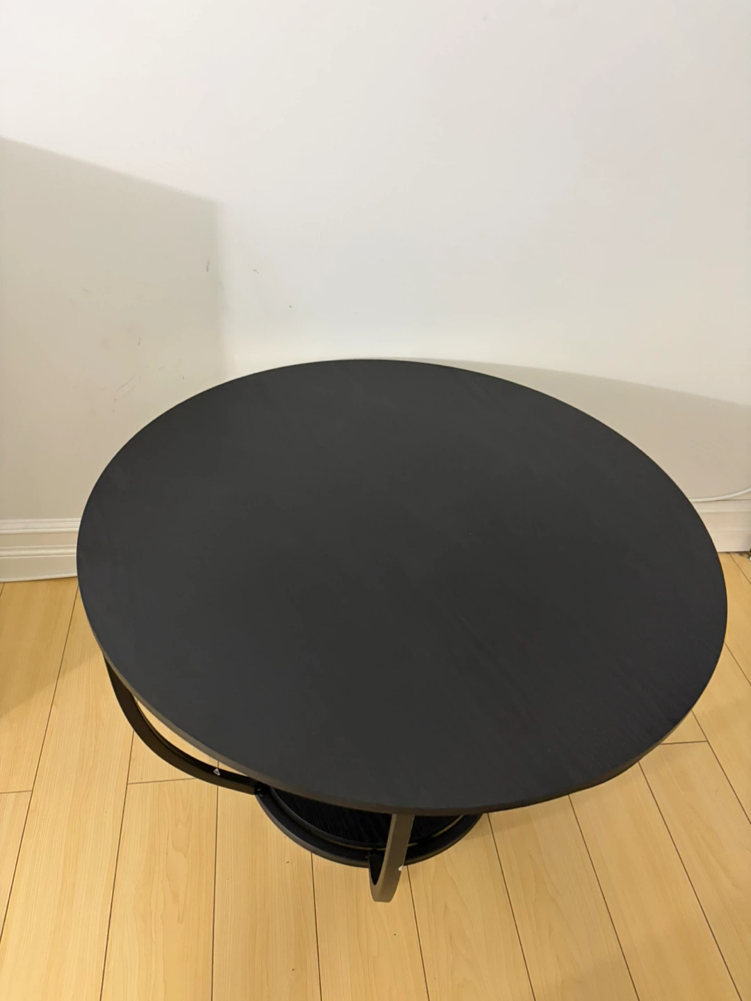 Black Round Coffee Table - photo 3