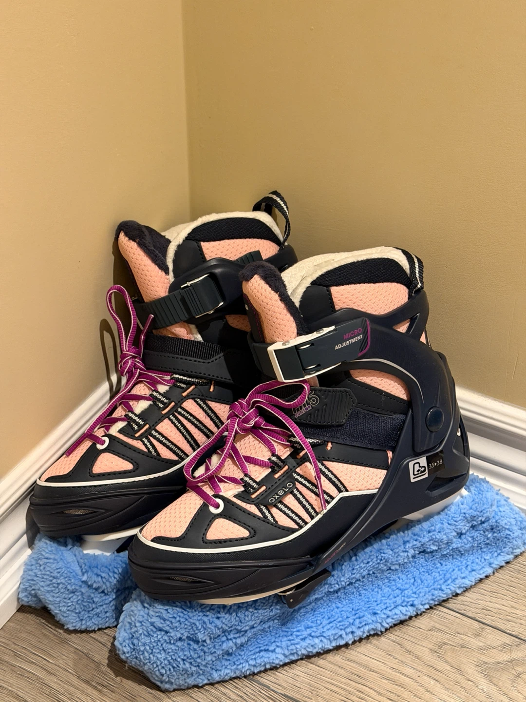 Oxelo Ice Skates