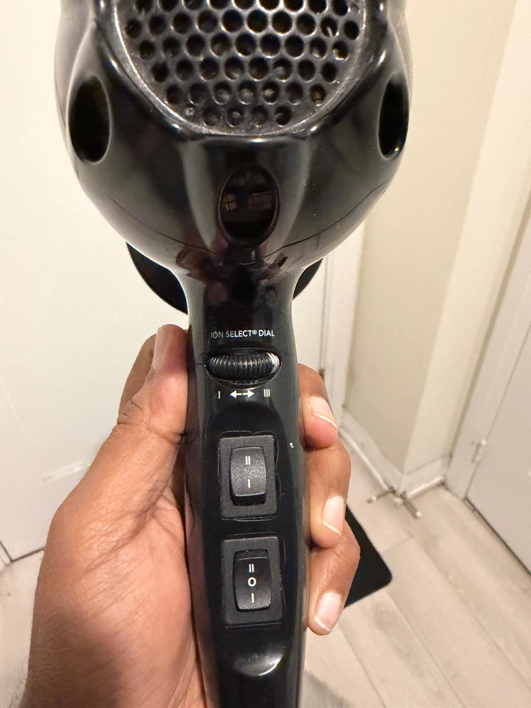 Revlon 1875W Ionic Hair Dryer with Styling Concentrator - photo 4
