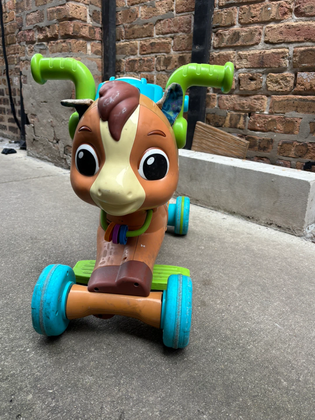 VTech Sit-to-Stand Learning Walker - Brown Horse - photo 4