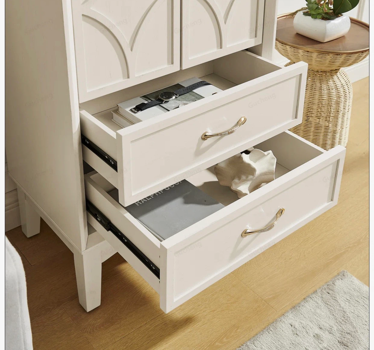 George Oliver Large Pantry Cabinet - photo 3