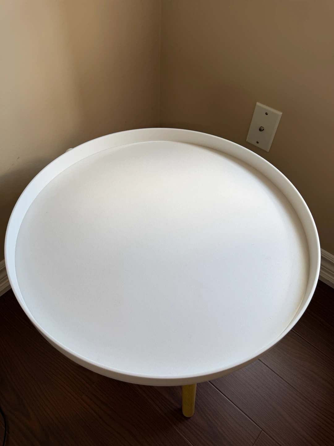 White Round Tray Table with Yellow Legs - photo 2