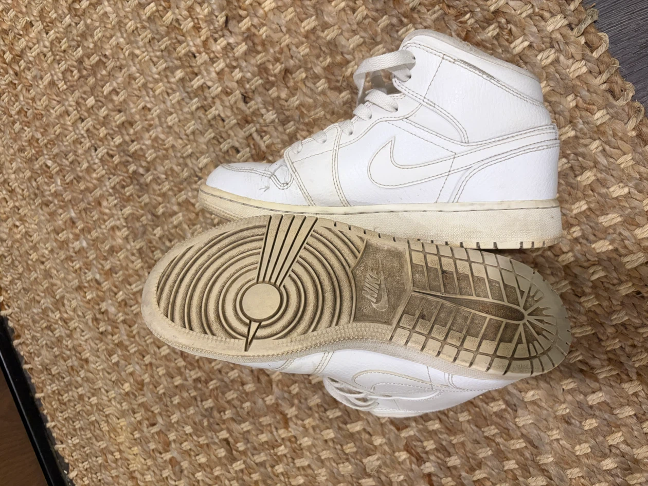 Jordan 1 Sneakers - photo 4