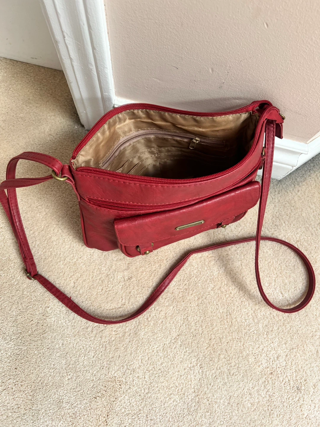 New Red Crossbody Purse - photo 3