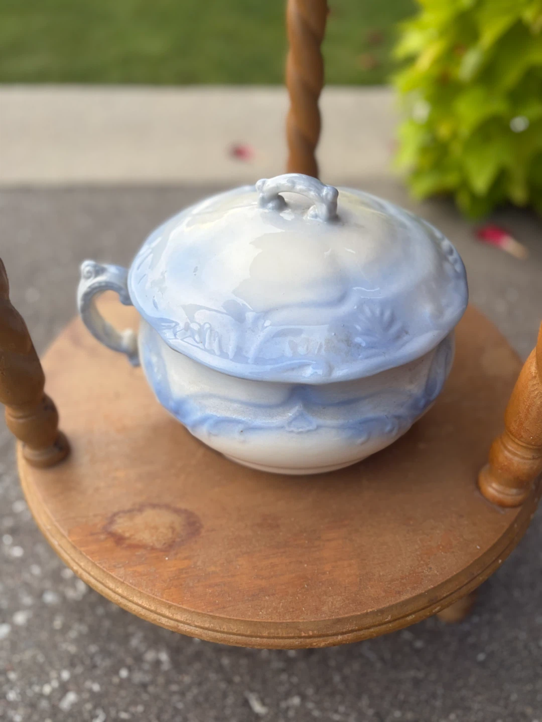 Antique Wash Basin Set with Mirror