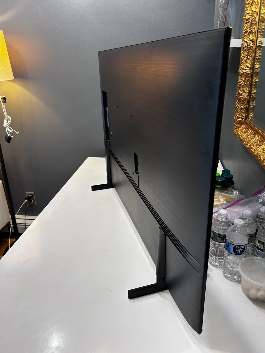 Samsung 50” Smart TV 4K UHD Series 8000 - photo 4
