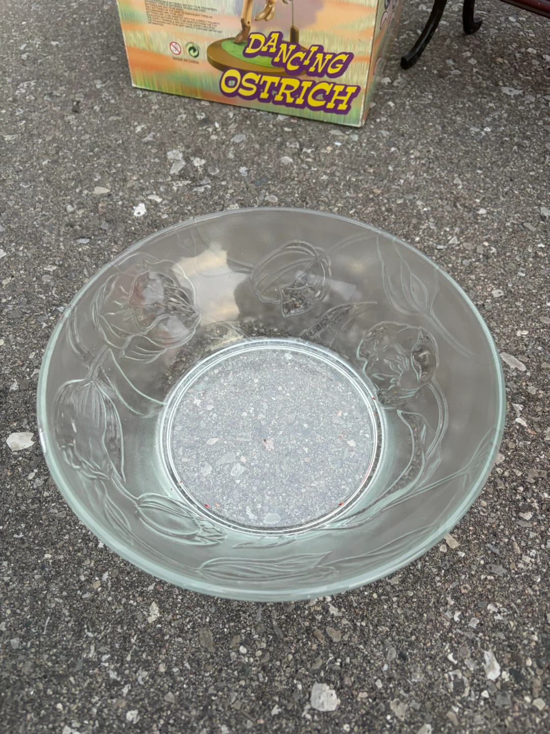 Glass serving bowl with floral design - photo 2