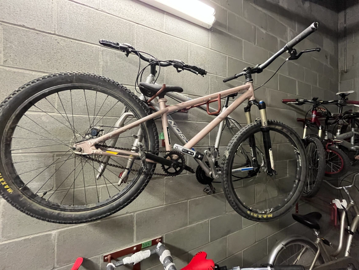 Custom Dirt Jumper Bike - photo 2