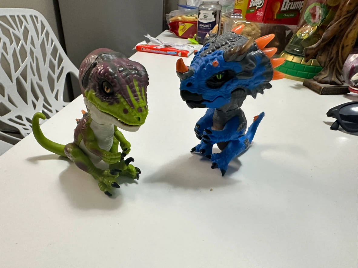Toy Dinosaur Figures (2-Pack)