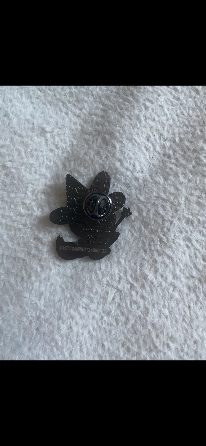 Sanrio Kuromi & My Melody Witch Pins - photo 2