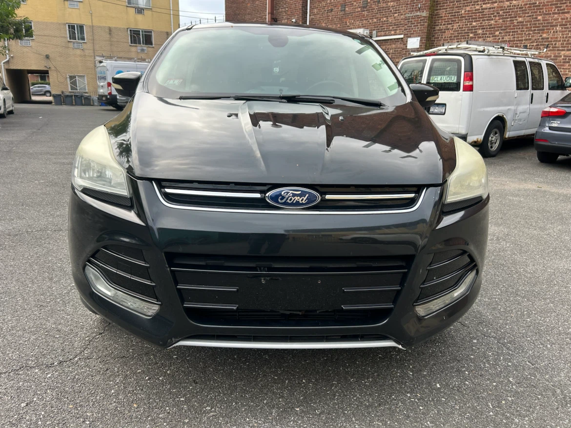 Black Ford Escape SEL 2013