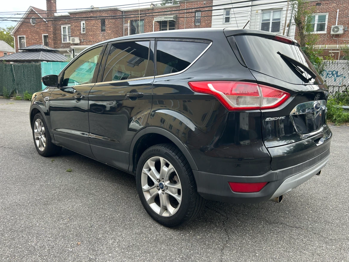 Black Ford Escape SEL 2013 - photo 5