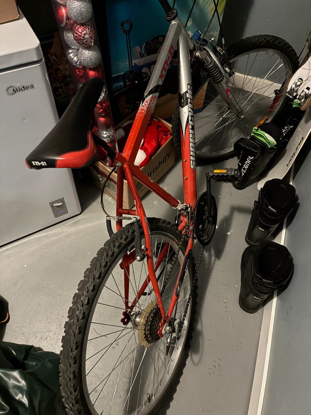 Supercycle XTI-21 Mountain Bike