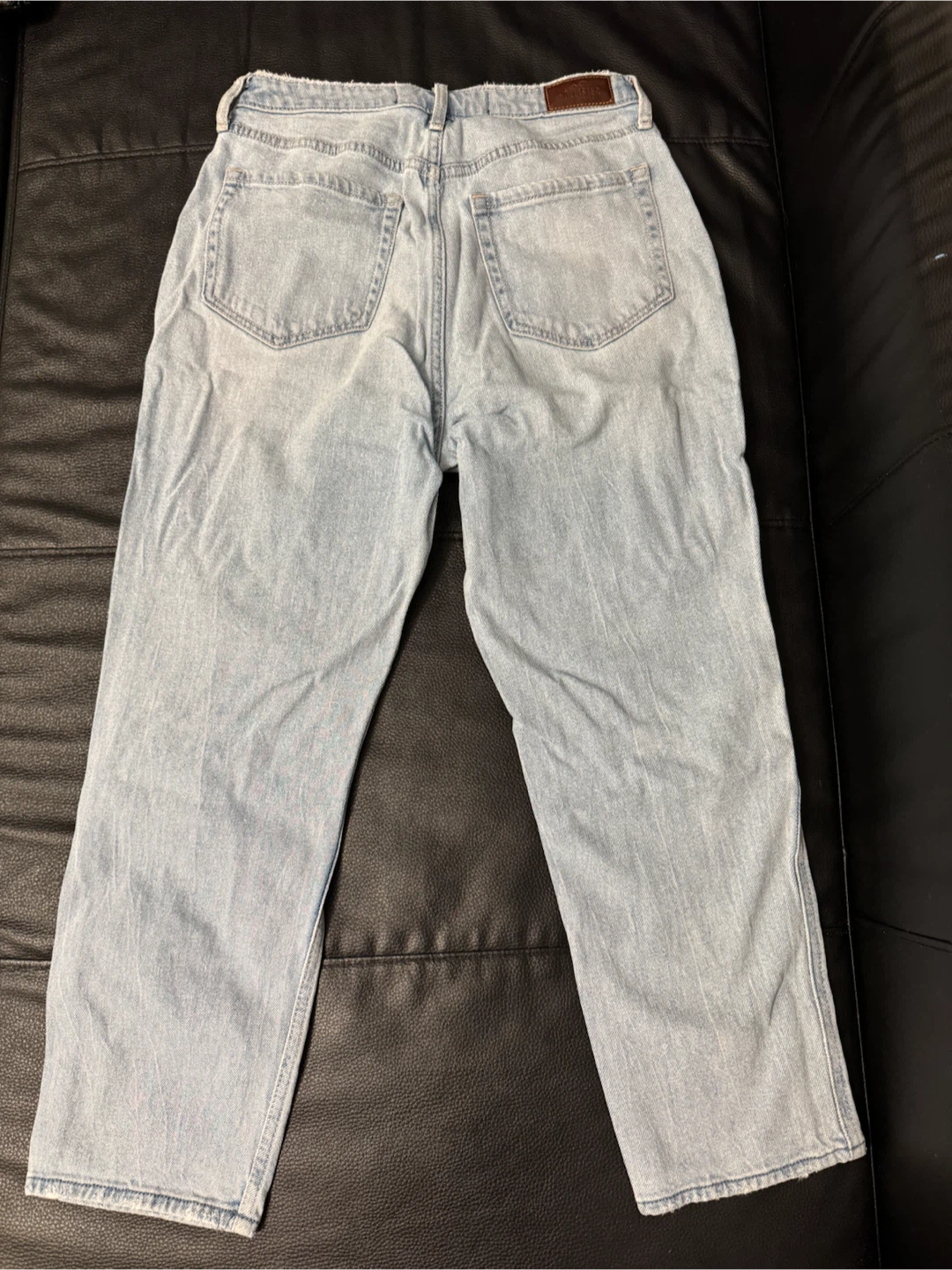Hollister High-Rise Mom Jeans - 7 short - photo 2