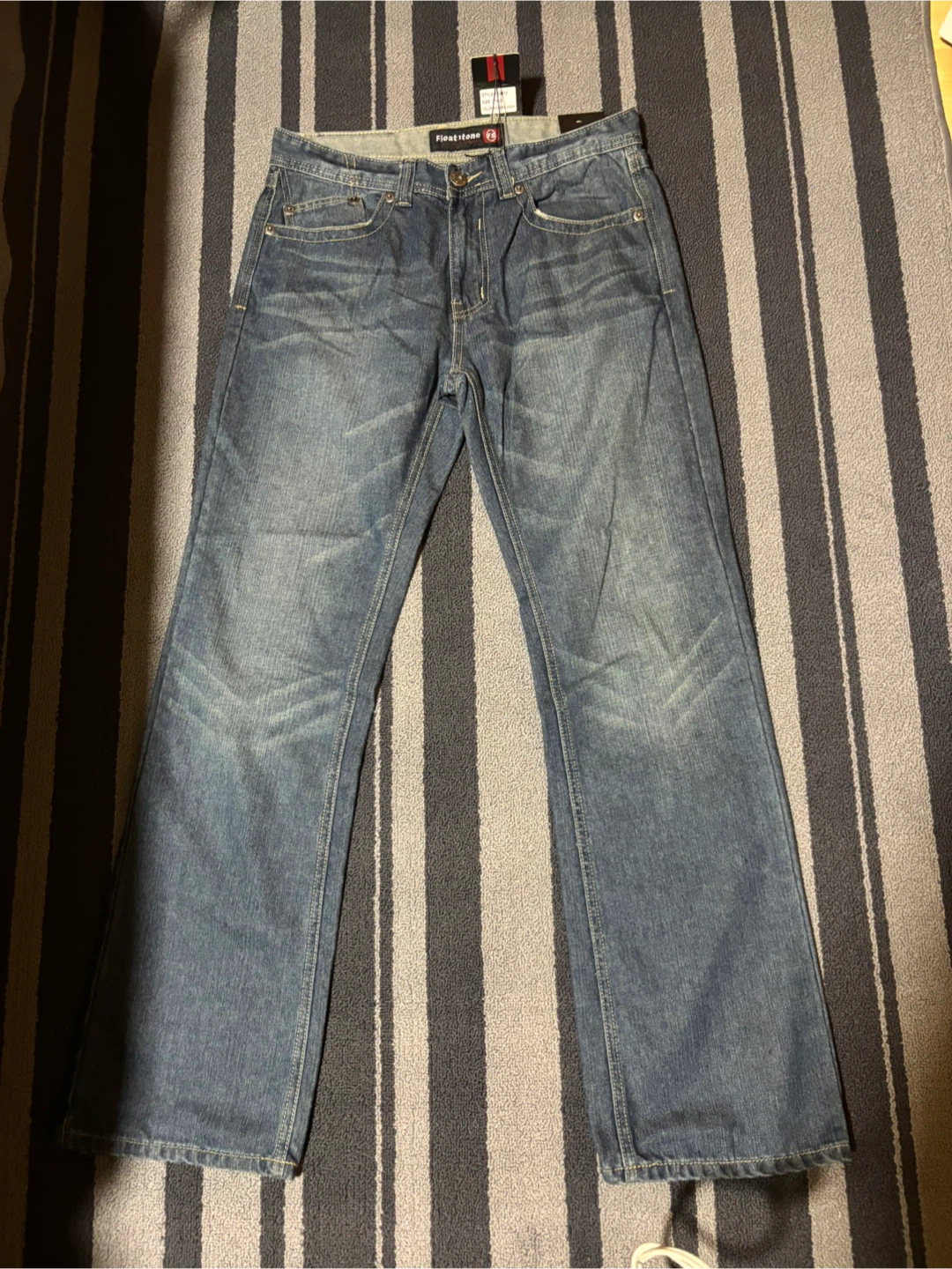 Vintage float stone jeans
