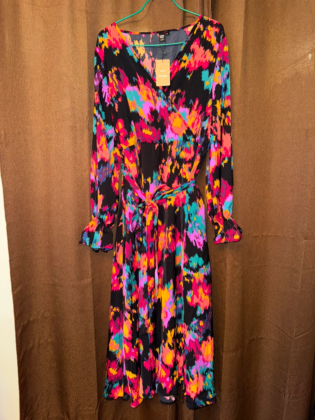 SHEIN Printed Wrap Midi Dress
