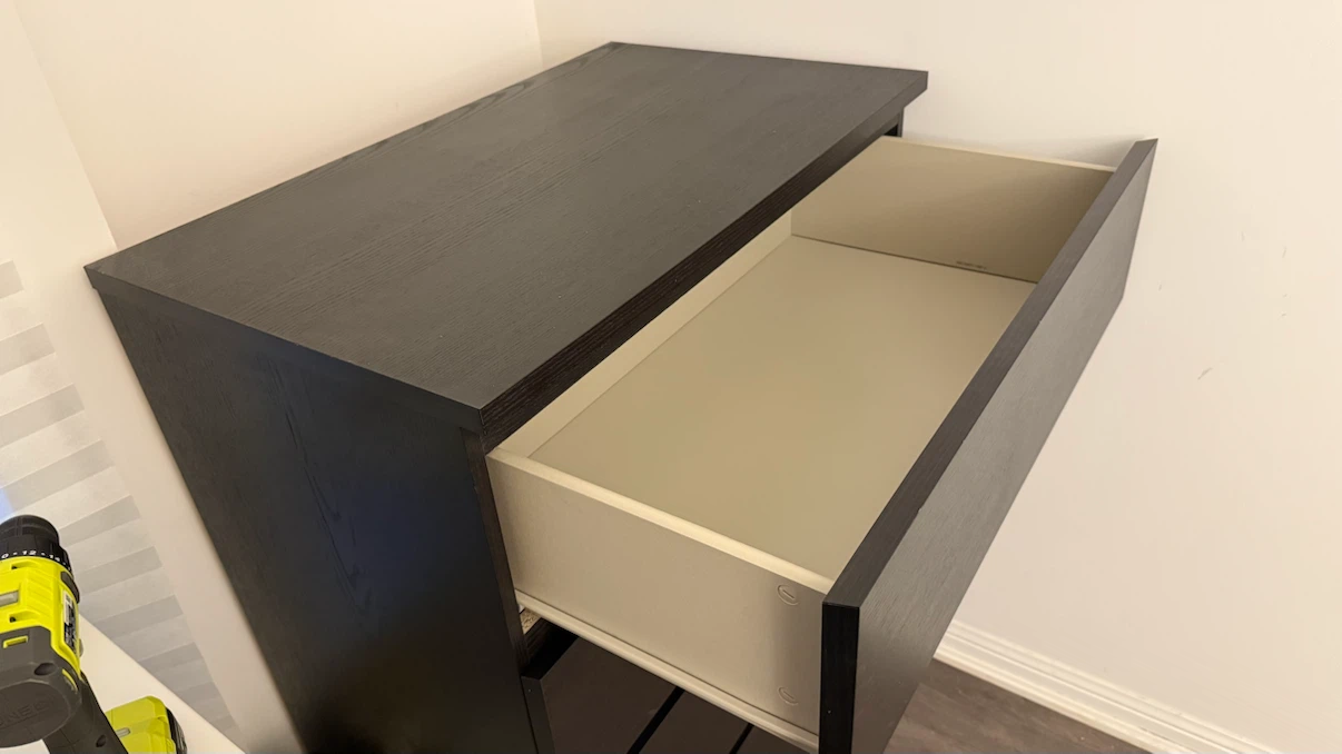 Dark Wood Dresser with 4 Drawers - photo 3