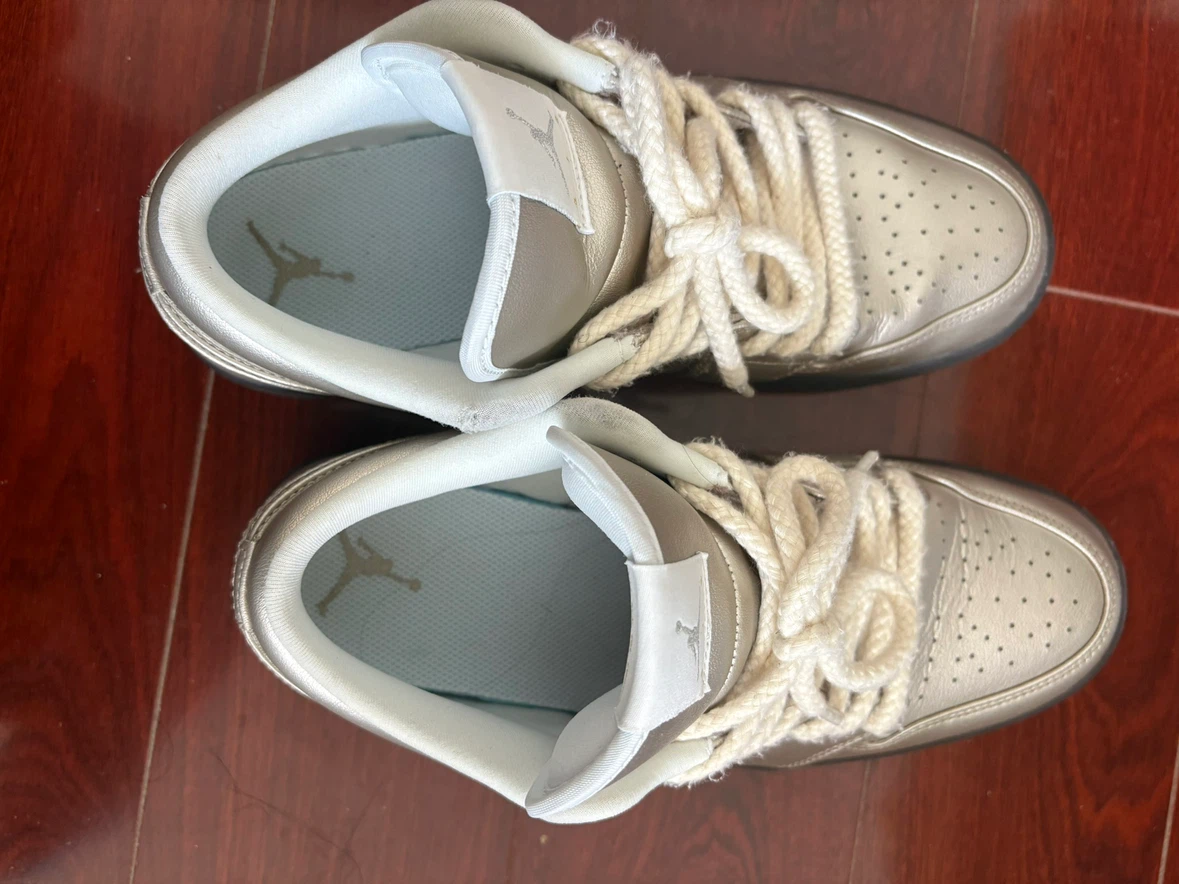 Air Jordan 1 Low "Metallic Gold" Sneakers - photo 5