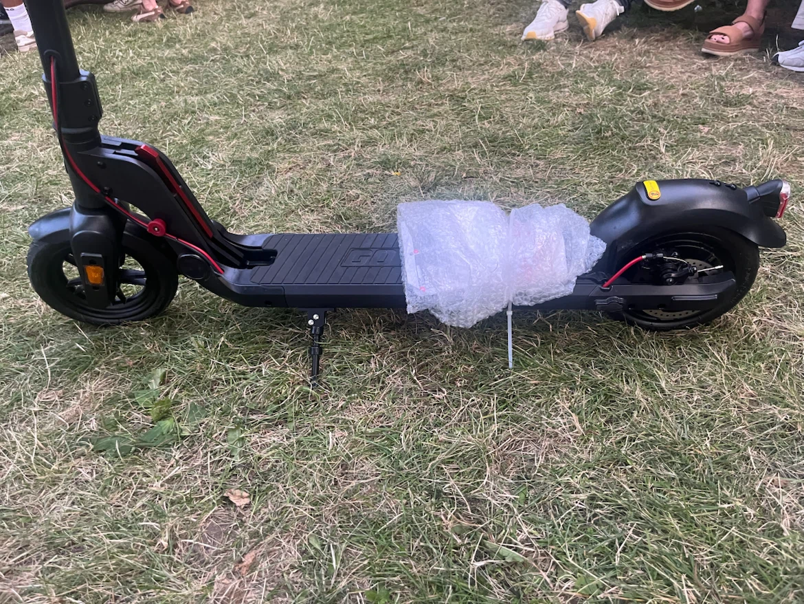 Gotrax Electric Scooter - photo 3