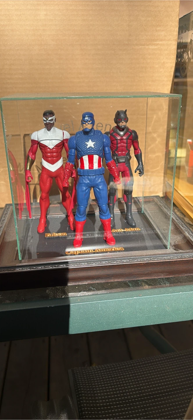 Downsizing sale Collectables - photo 4