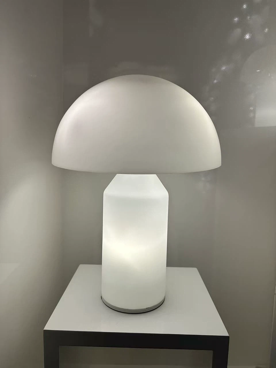 oluce White Mushroom Table Lamp - photo 2