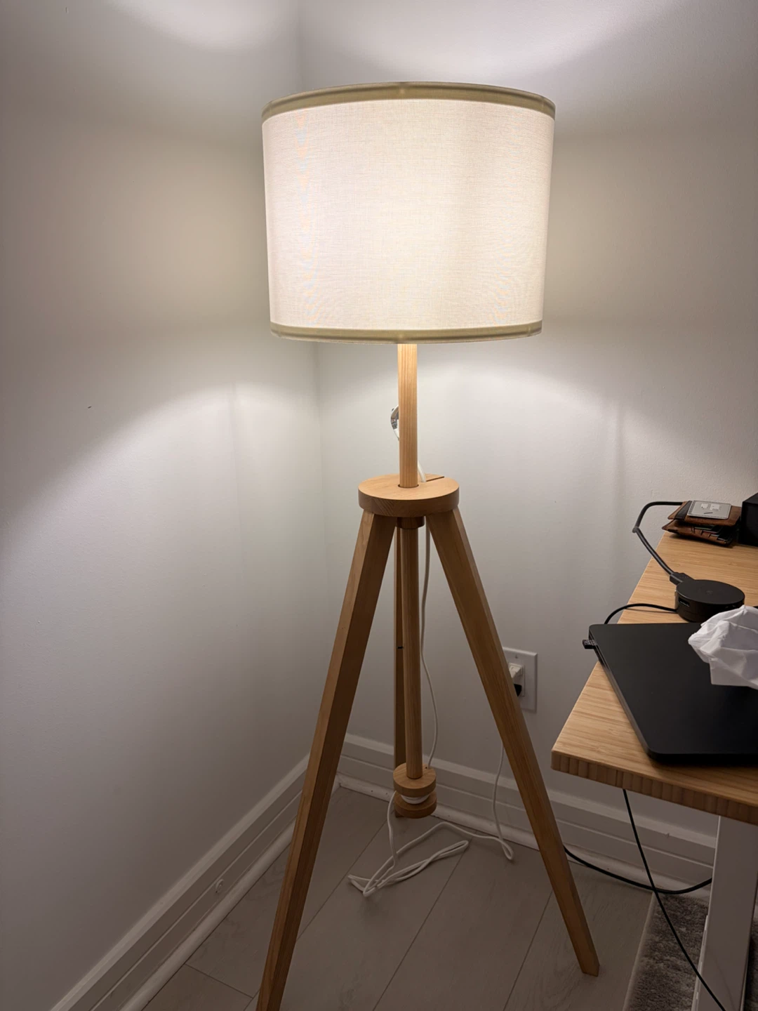 Wooden Tripod Floor Lamp with Drum Shade