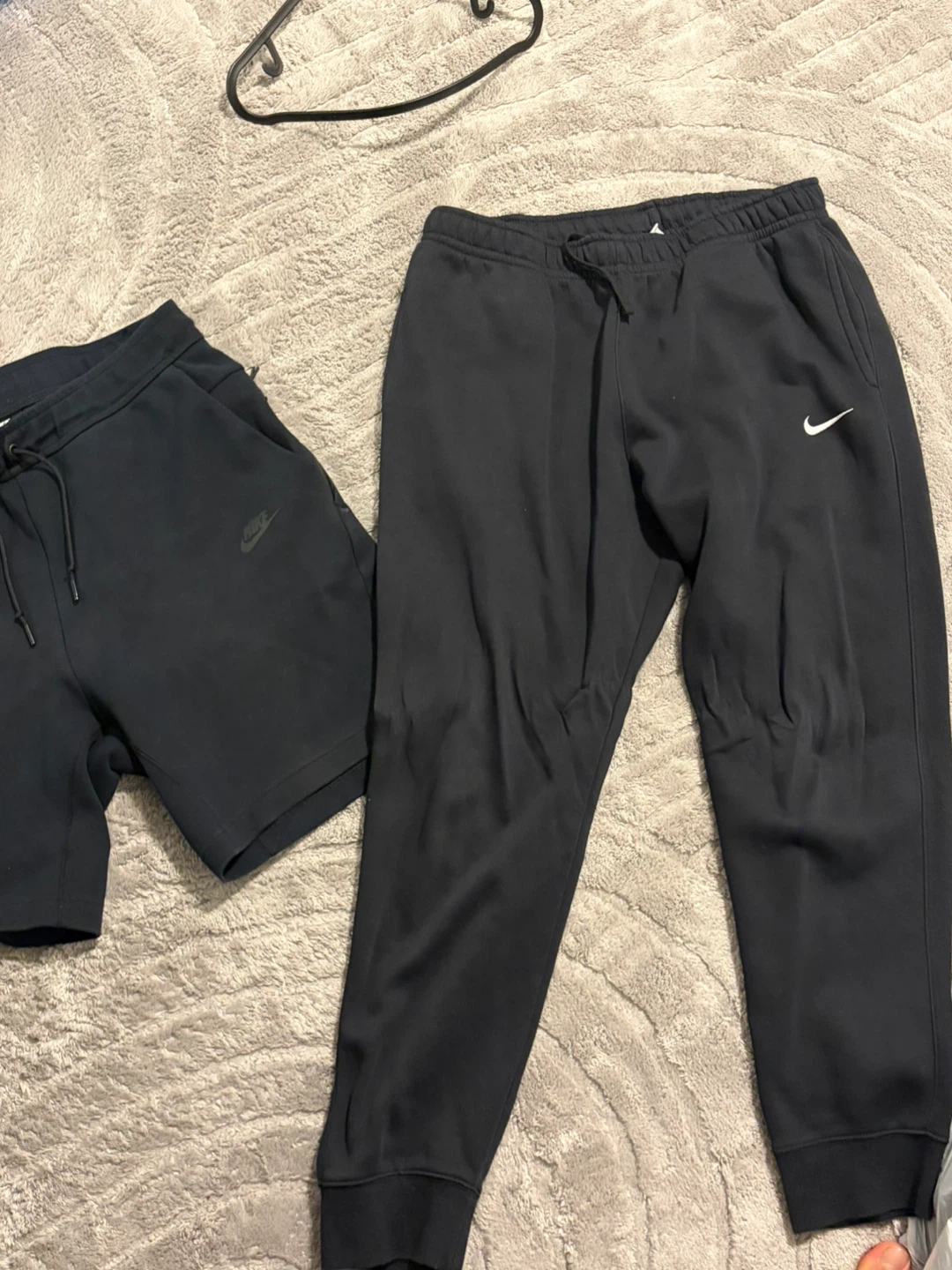 Nike Sweatpants & Shorts Bundle - Size M