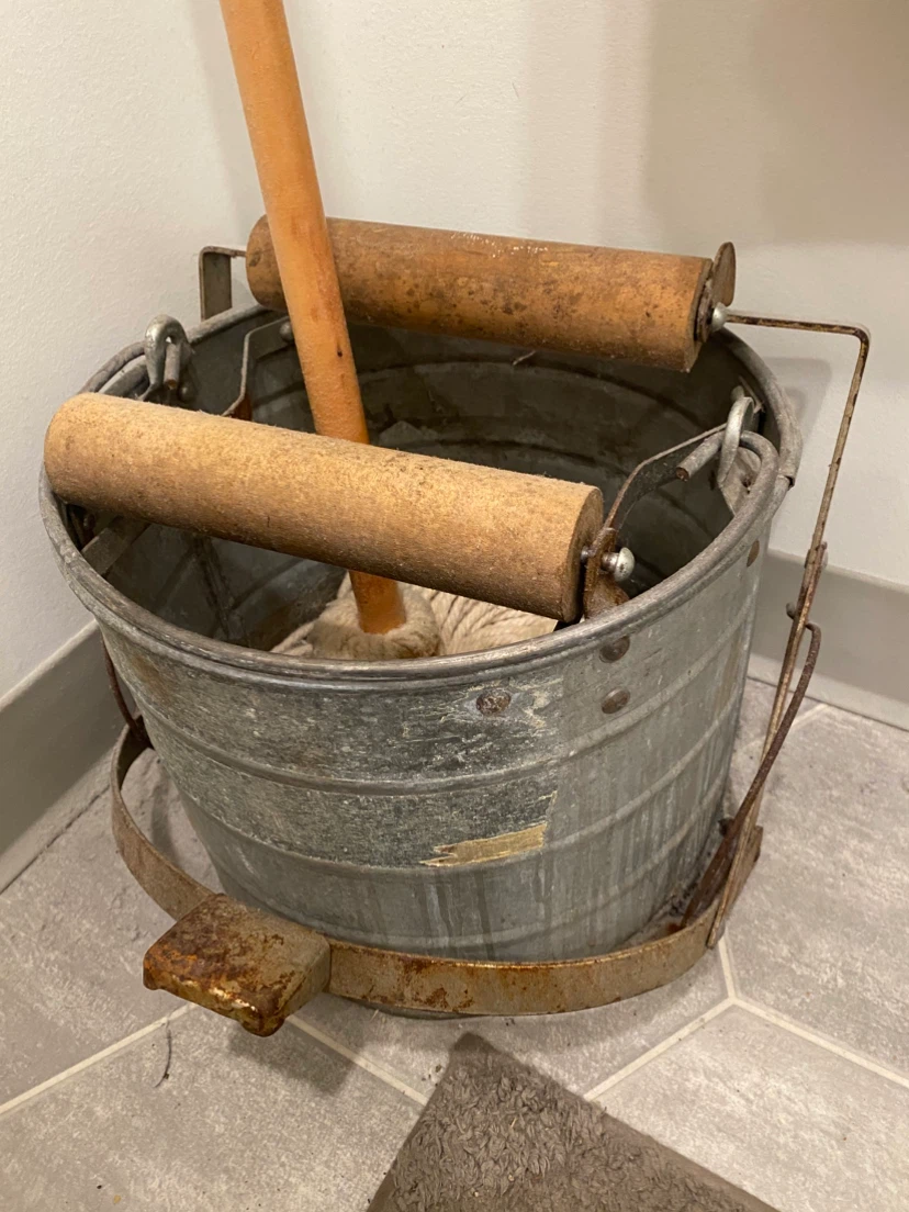 Vintage Mop Bucket with Wringer