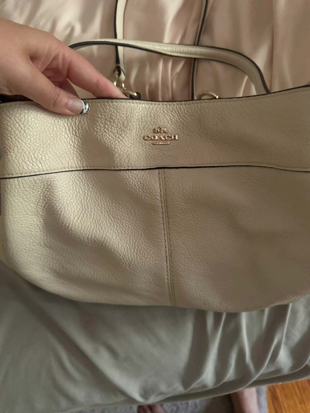 Coach Leather Hobo Bag - Off-White - photo 2