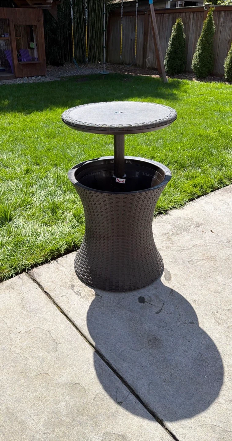 Cool Bar Outdoor Patio Furniture and Hot Tub Side Table