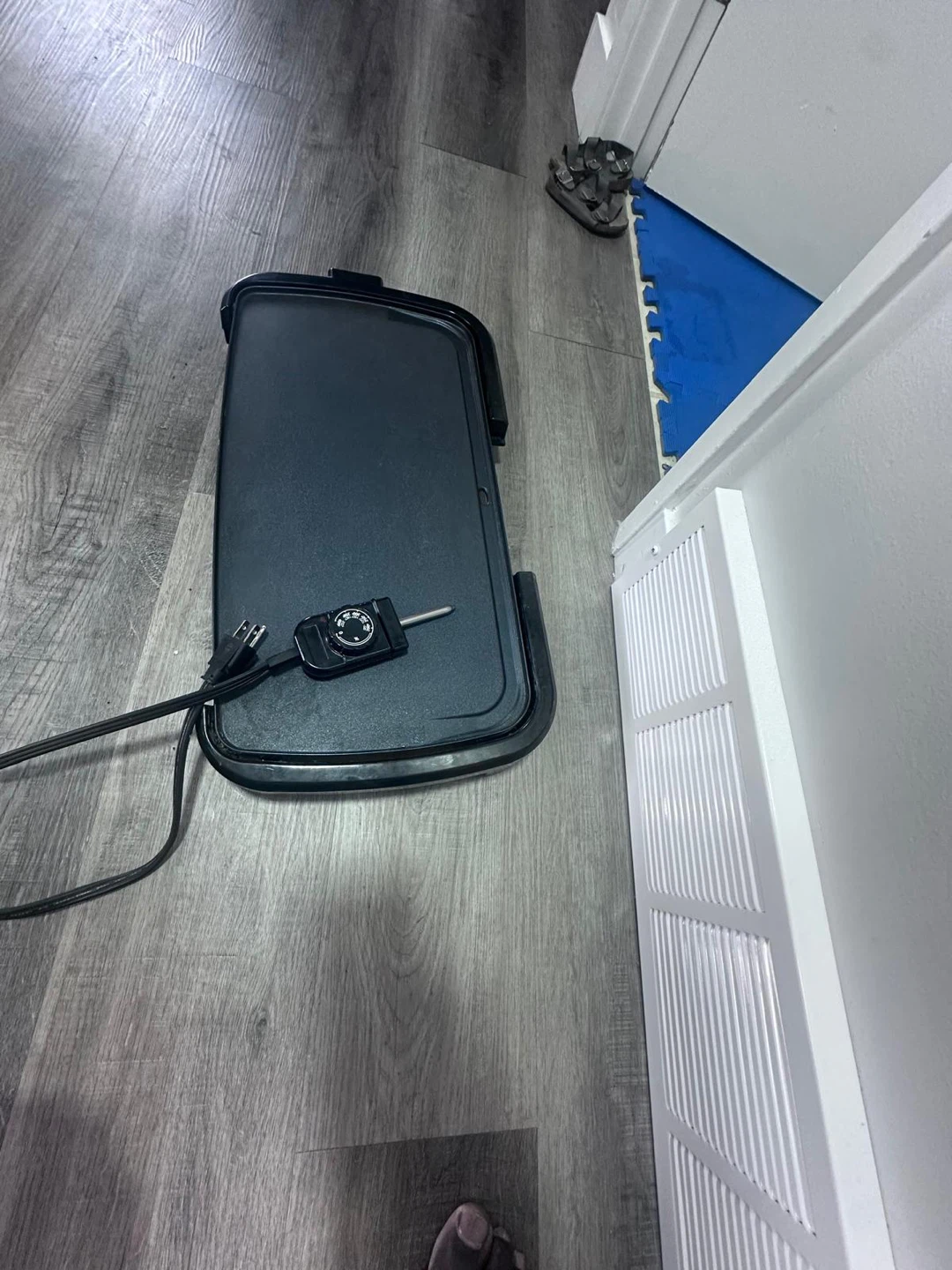 Electric Griddle TSK-217TB - photo 2