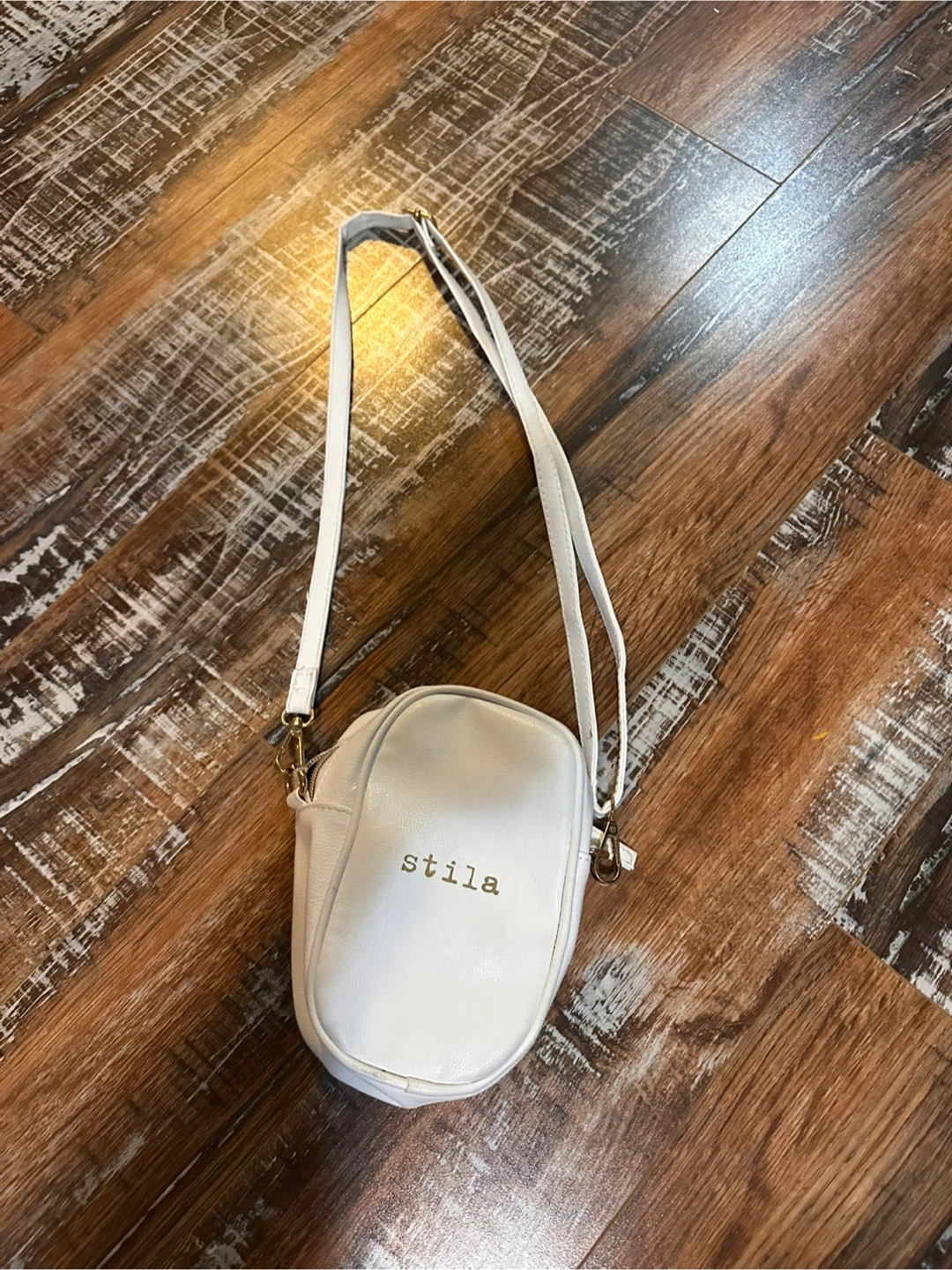 Stila White Crossbody Bag