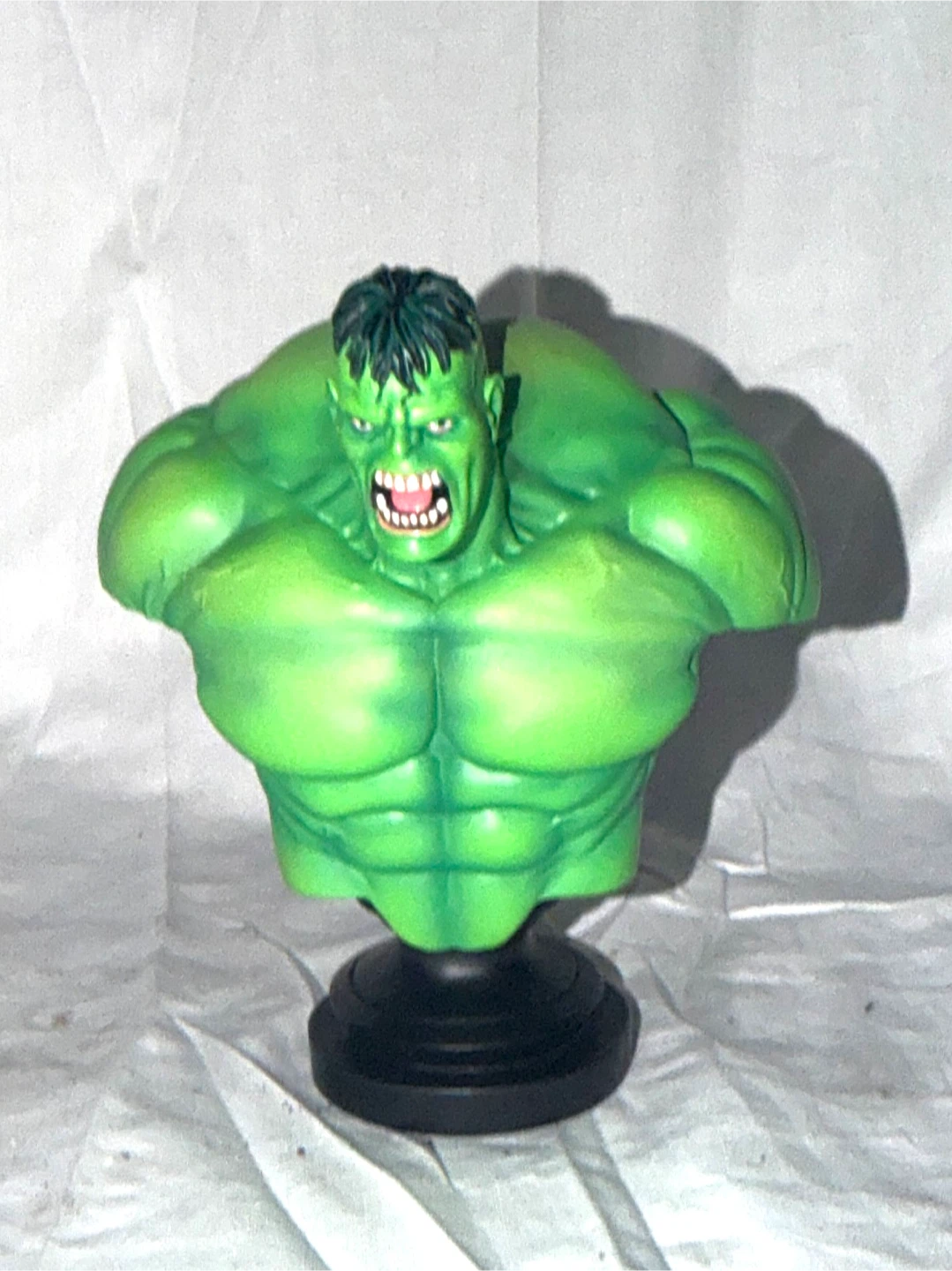 Marvel Icons The Incredible Hulk Bust - photo 2