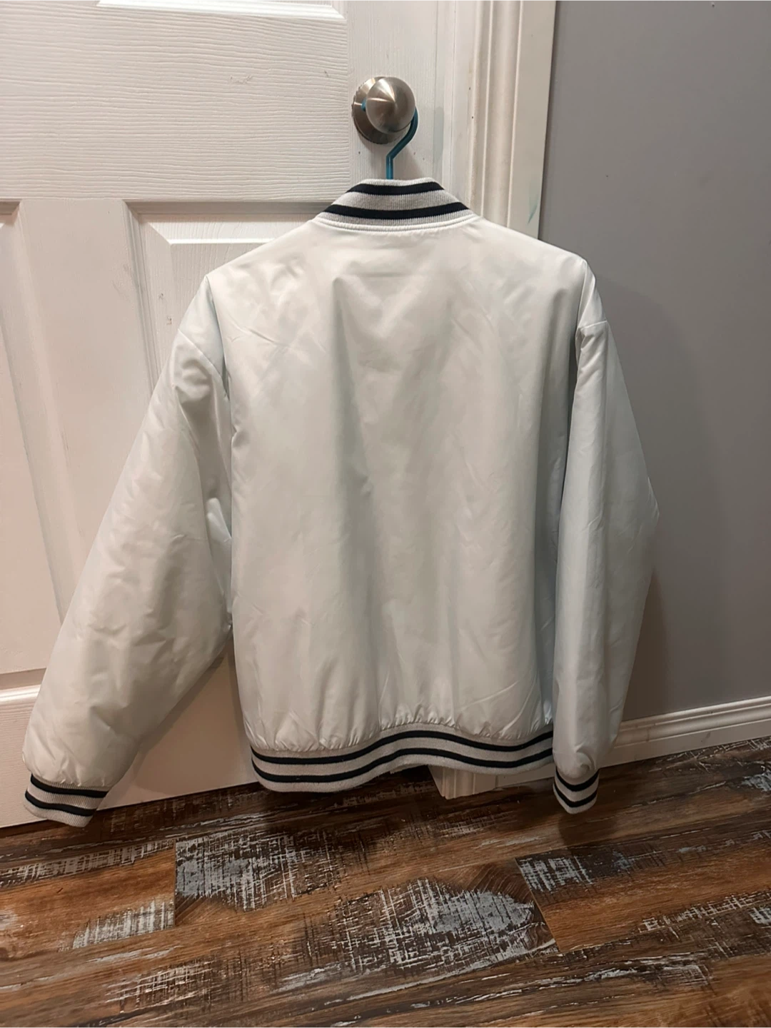 Tna Aritzia Bomber Jacket - photo 2
