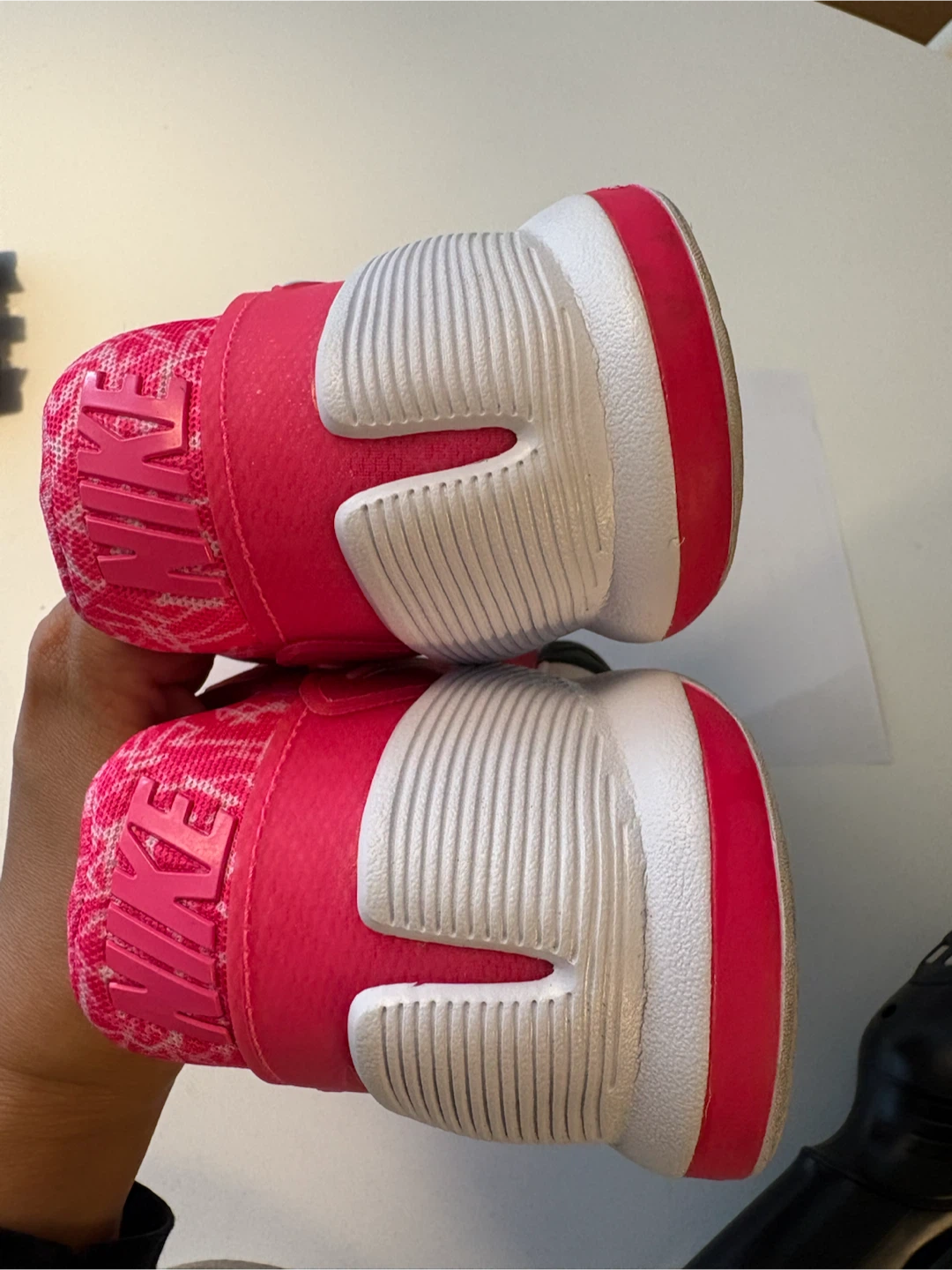 Nike Zoom Pink Tennis Shoes - photo 2