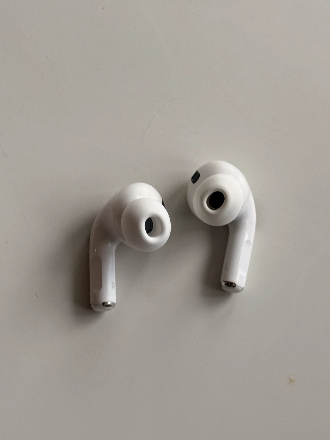 Apple AirPods Pro (1st Gen) - photo 4