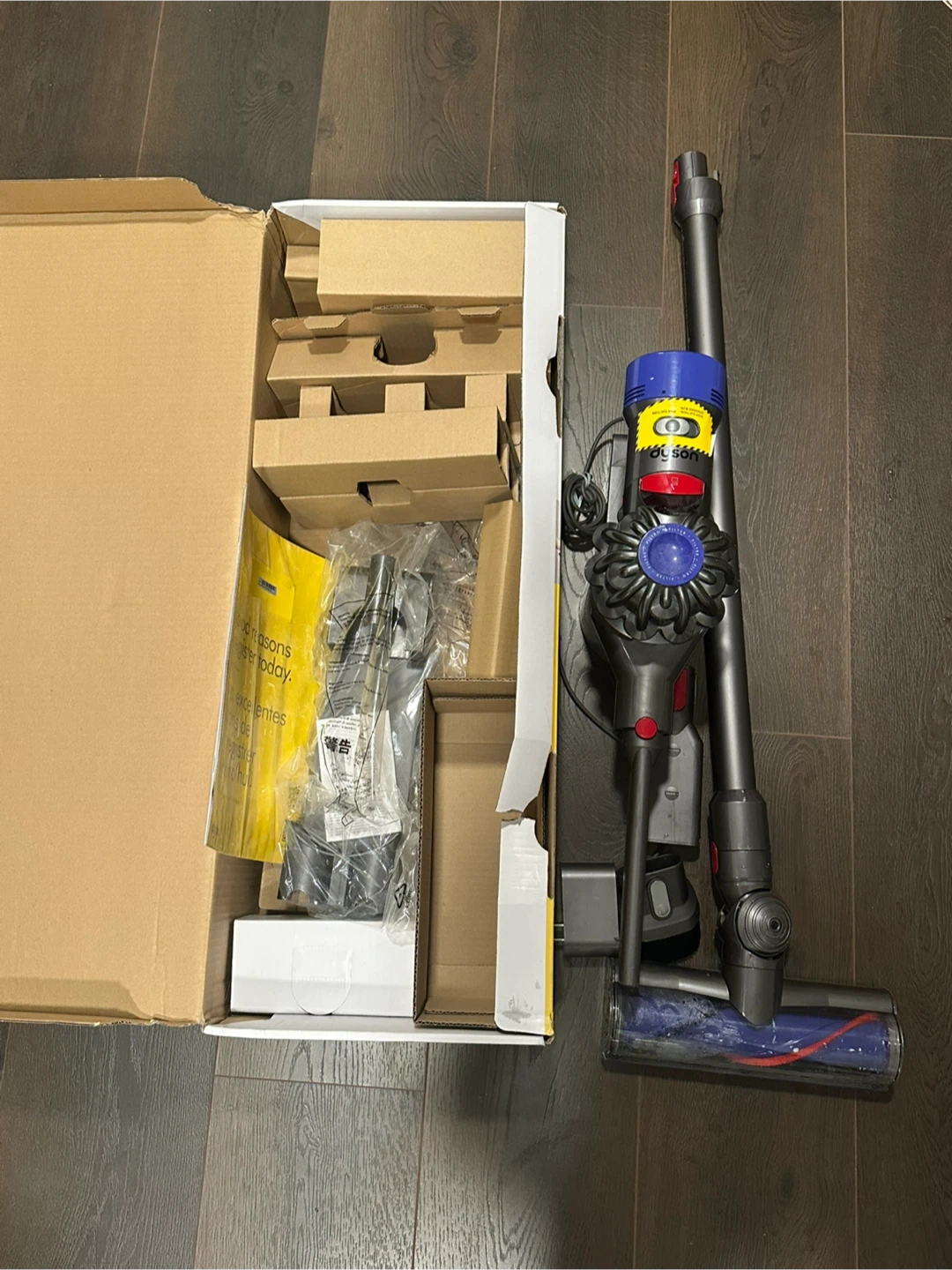 Dyson V7 Motorhead Origin Cord-Free Vacuum - photo 2