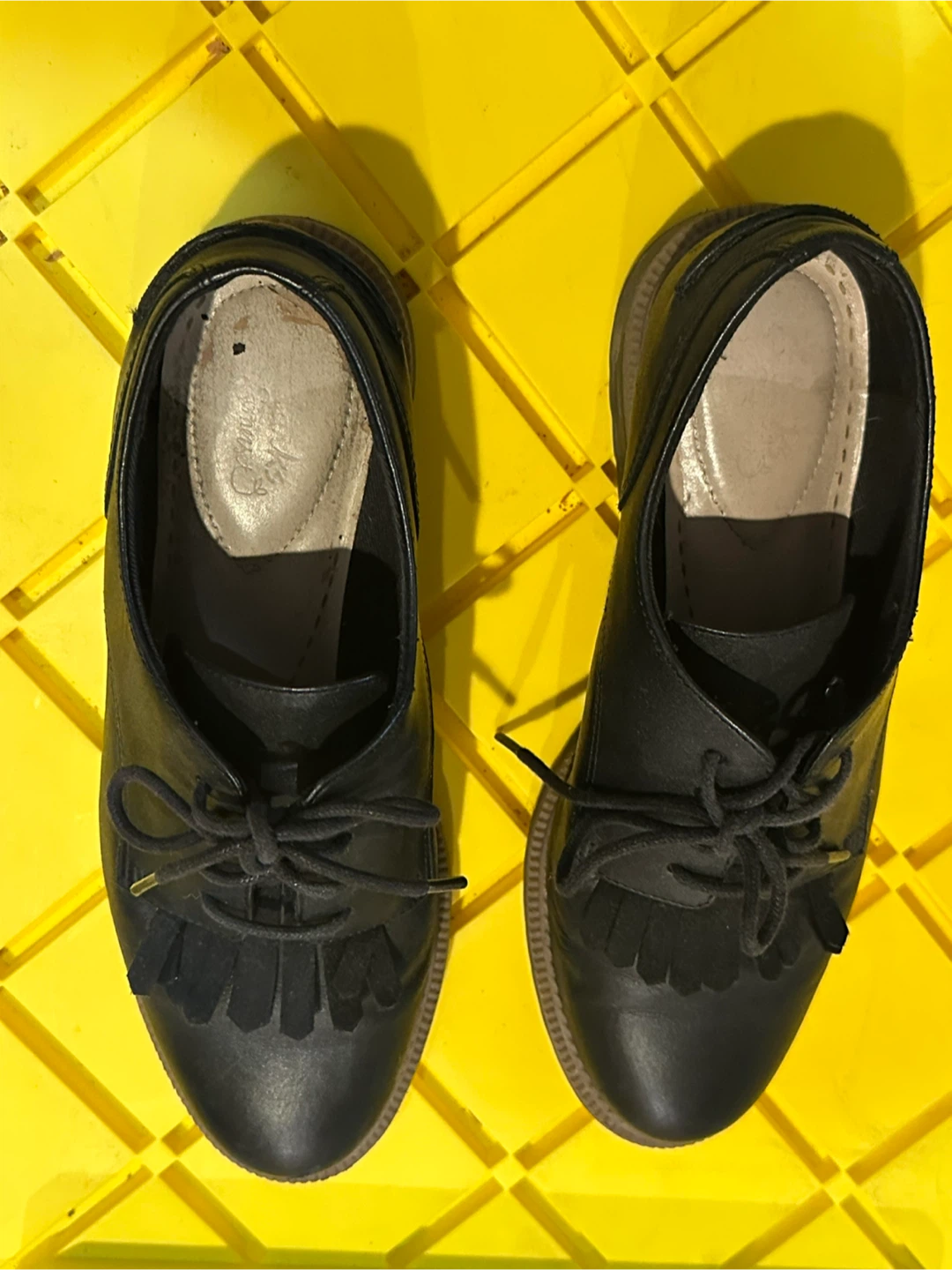 Clarks Black Leather Fringe Oxfords - photo 3