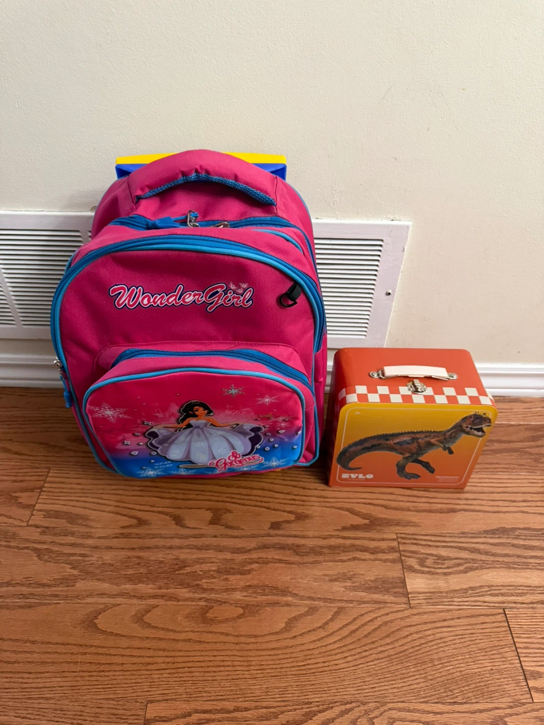 School Bag with Wheels and Lunch Box / Pencil Case - photo 4