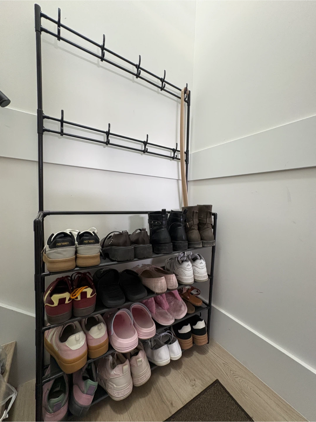 Shoe Rack with Hooks