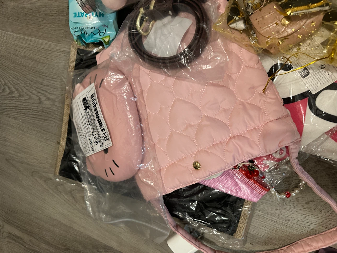 HUGE NEW Mystery Reseller Bundle – Bags + Accessories - photo 3